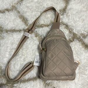 NWT Unbranded tan shoulder Bag